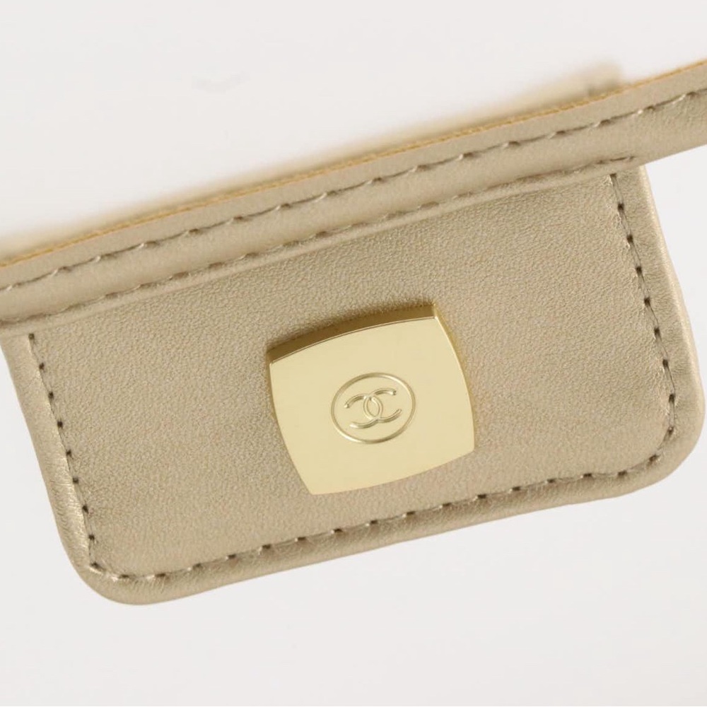 ⚡️Chanel skincare, PVC front flap crossbody with chain and charms⚡️ - Picture 4 of 4